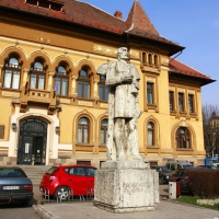 Biblioteca-Judeteana-George-Baritiu-Brasov2.jpg.jpg