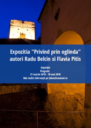Expozitia "Privind prin oglinda" autori Radu Belcin si Flavia Pitis